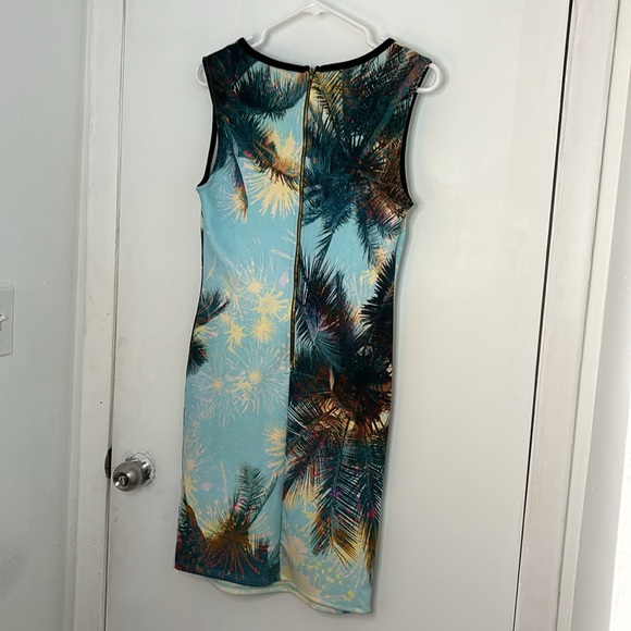 Sold in live show - Picture 4 of 6